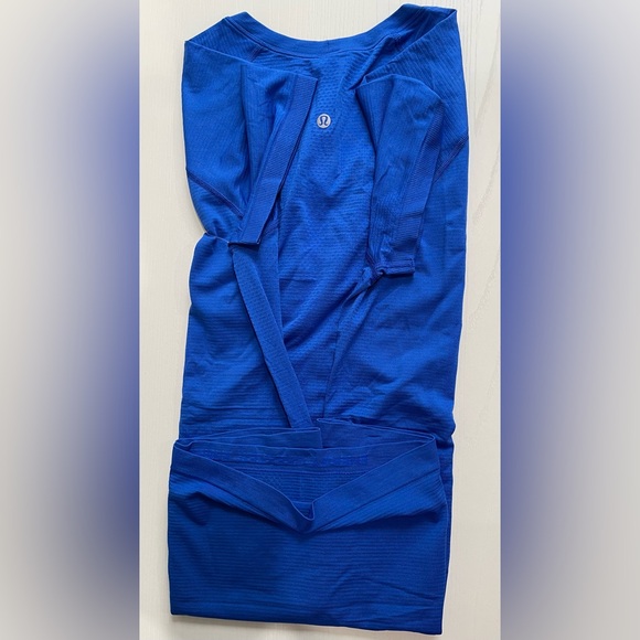 Lululemon Swiftly Tech Short-Sleeve Shirt 2.0 Blue Size 14 - Picture 2 of 5